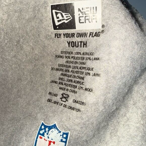 Youth New Era NFL SEATTLE SEAHAWKS Football Knit Pom Beanie One Size - Picture 6 of 7